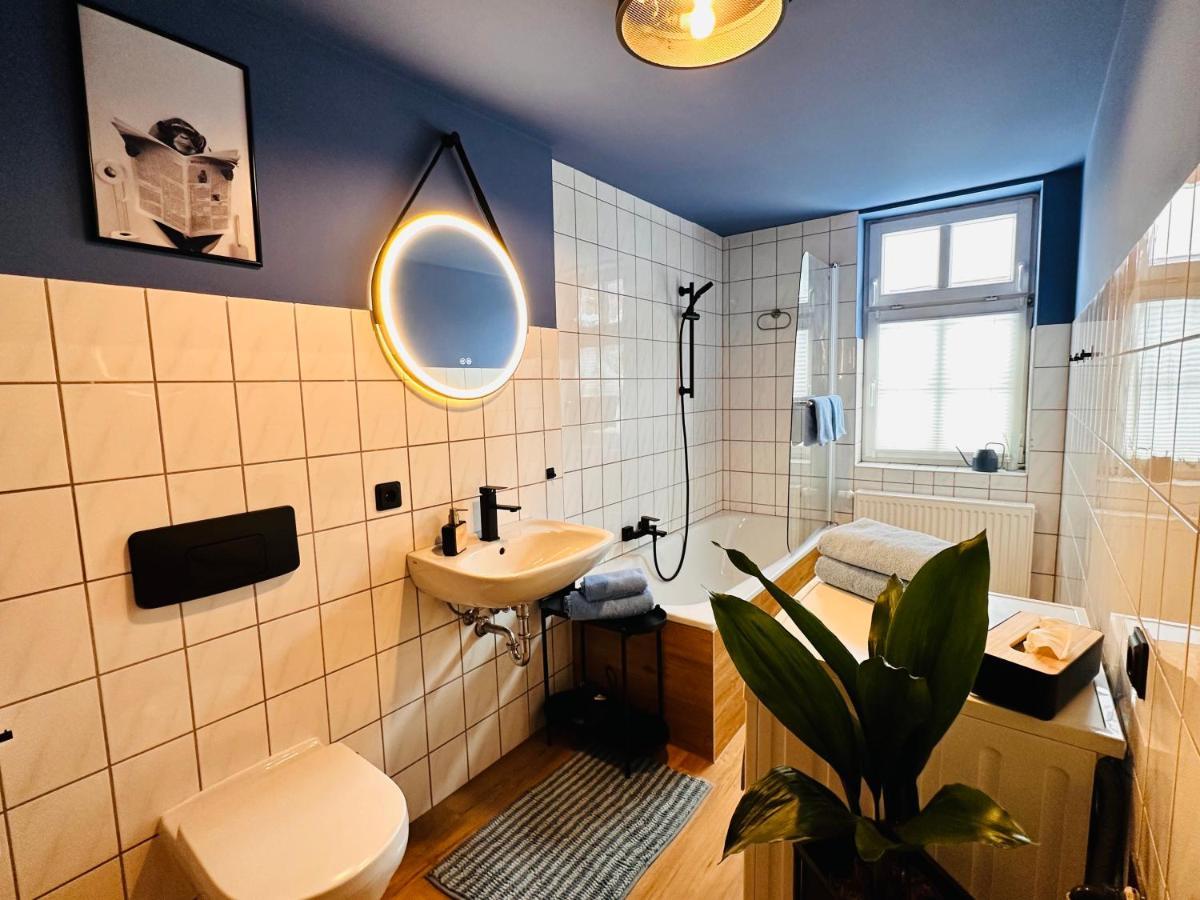 Apartments Dombergblick - Suhl, Stadtmitte Eksteriør billede